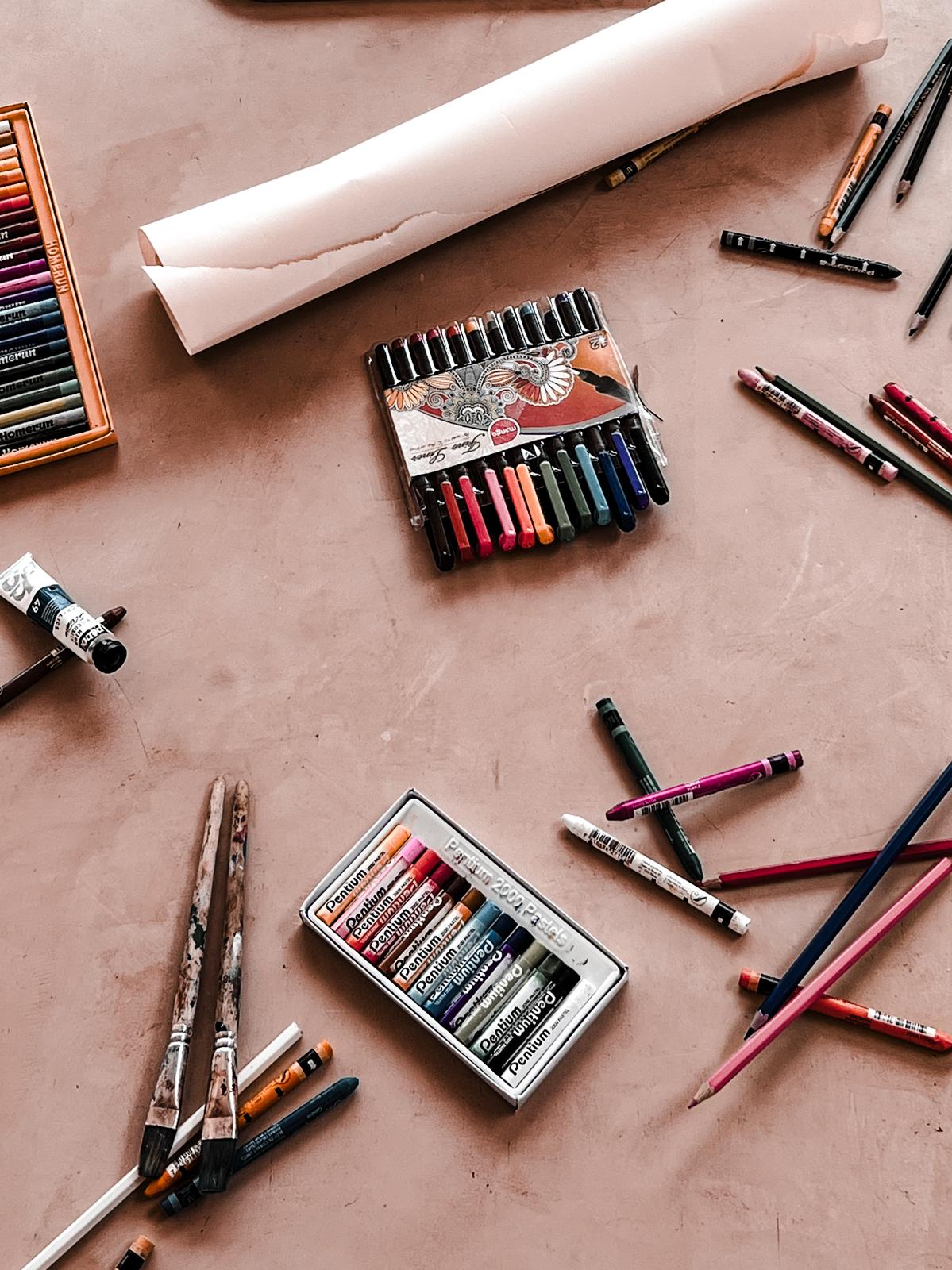 1:1 Art Therapy Sessions